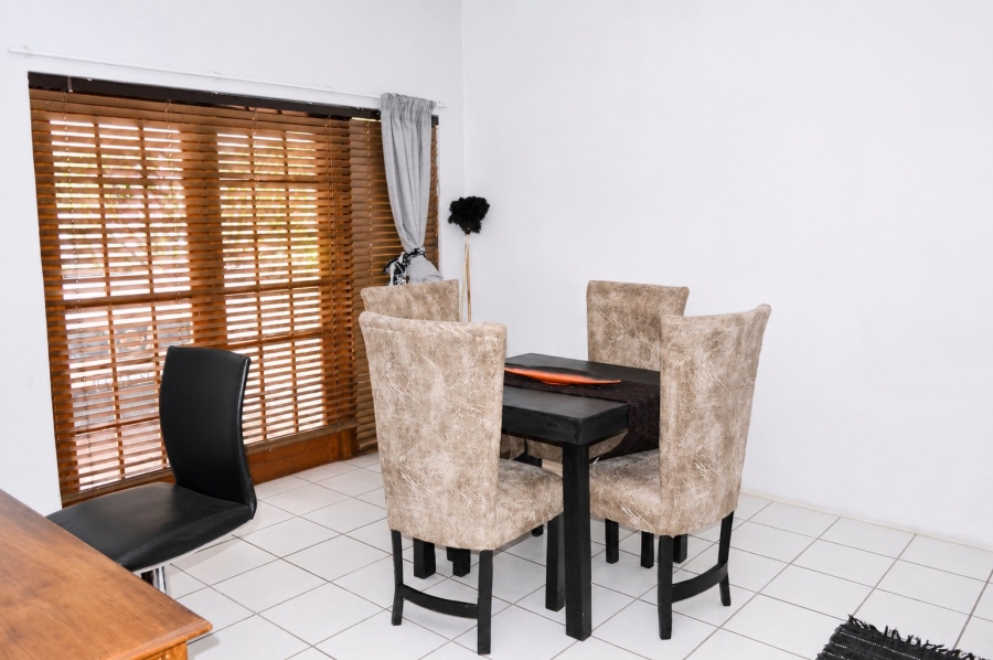 2 Bedroom Property for Sale in Flamwood North West